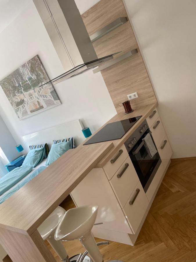 Cozy City Apartment Near City Center Vienna Exterior photo
