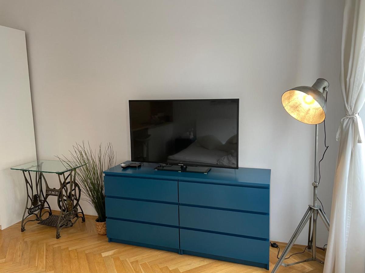 Cozy City Apartment Near City Center Vienna Exterior photo